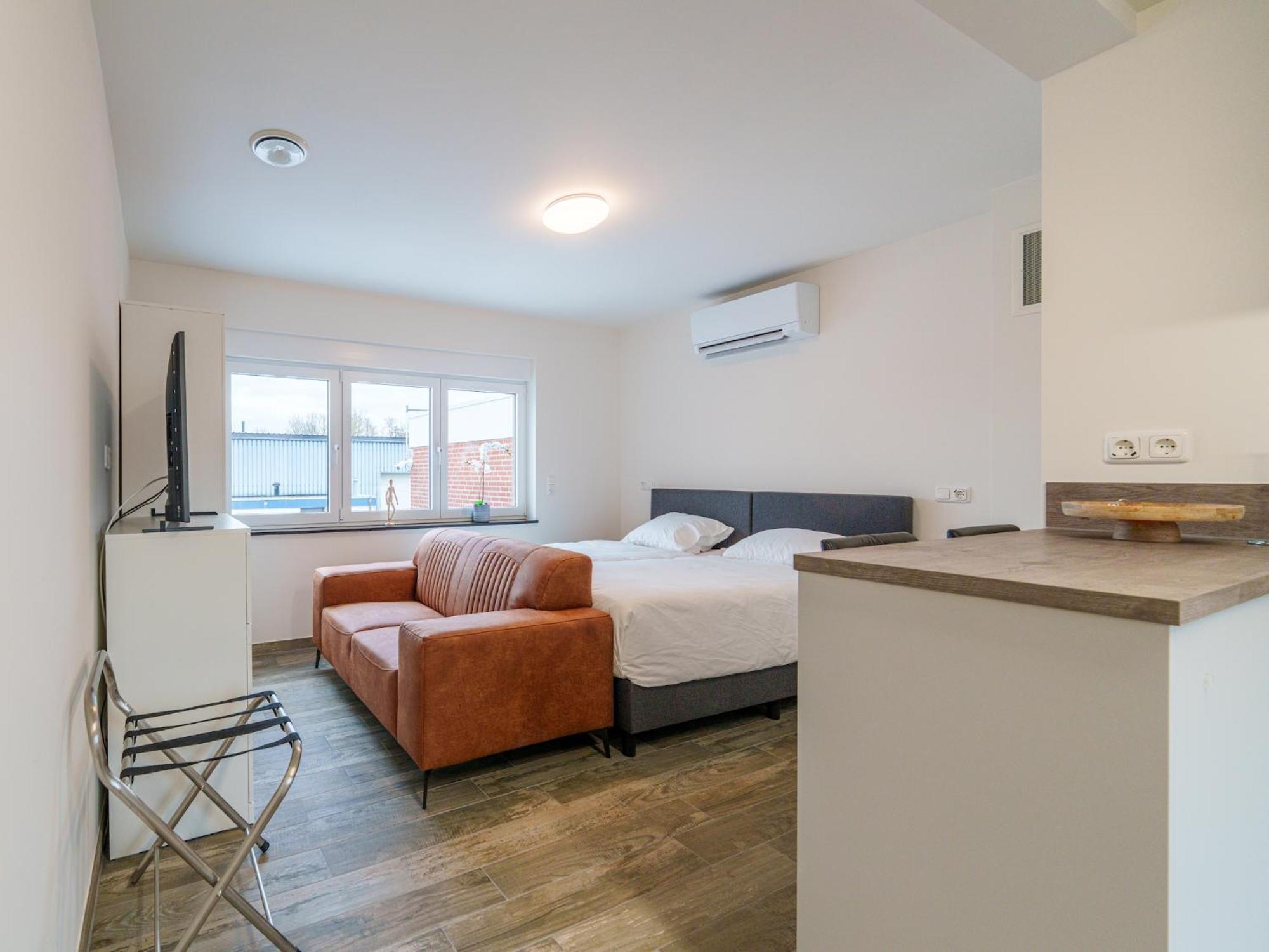 Cosy Apartment Near Center Ландграф Екстериор снимка